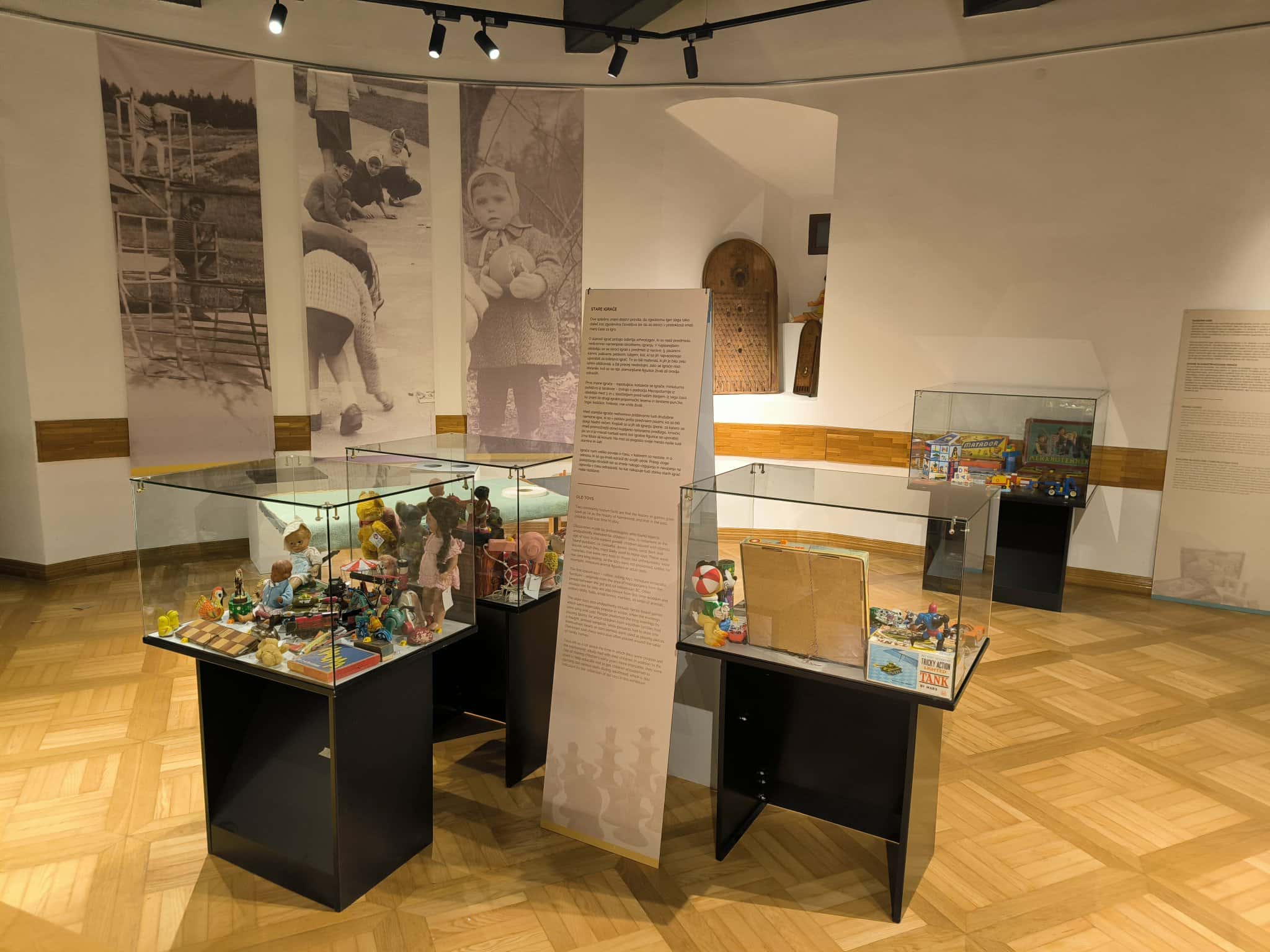 Igre moje mladosti - Grad Brežice Igre moje mladosti - Grad Brežice